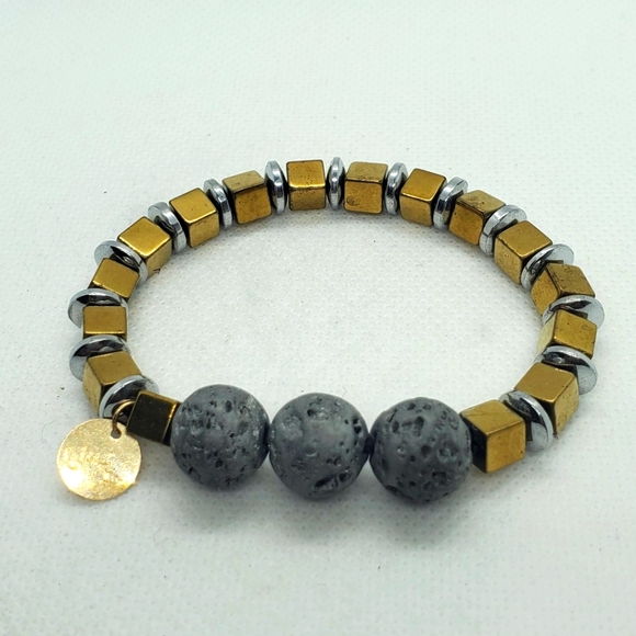 GiuliA -Bracelets Handmade In Gold, Silver And Lava Rock Beaded - Picture 3 of 4
